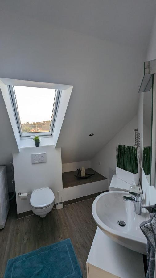 Helle Wohnung Mit Zwei Schlafzimmern Eching  Extérieur photo
