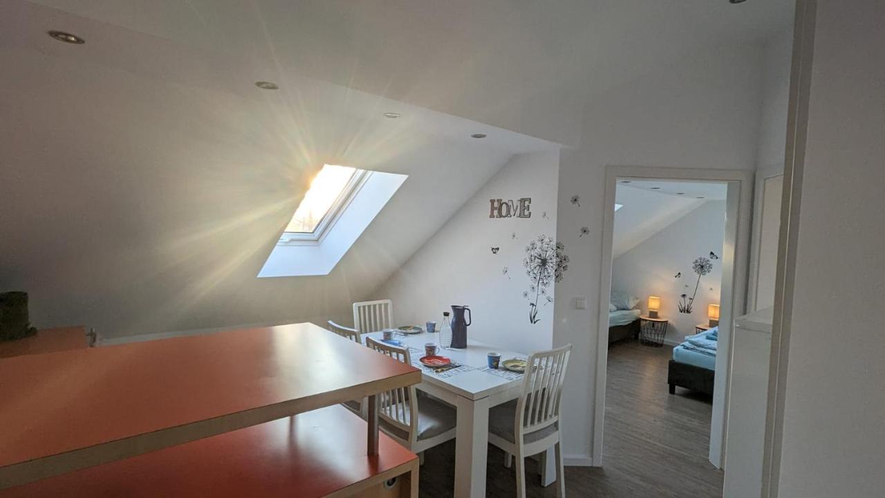 Helle Wohnung Mit Zwei Schlafzimmern Eching  Extérieur photo